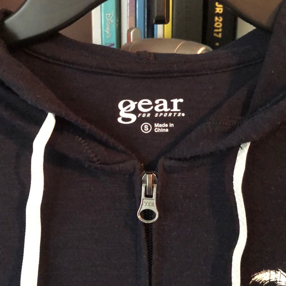 UCSB light jacket! - Picture 3 of 4